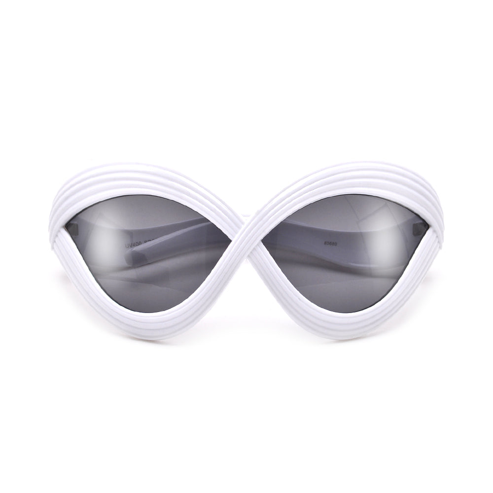 OVERSIZED CROSSED OVER CURVED BUTTERFLY SUNNIES