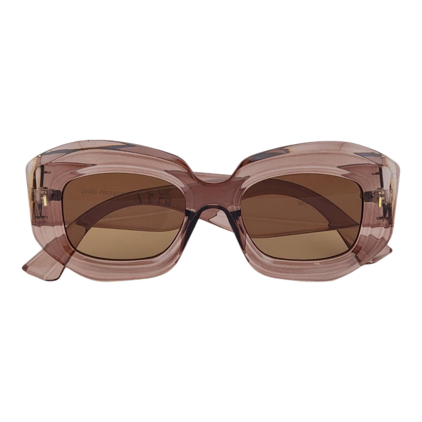 VINTAGE THICK FRAMED RETRO SUNNIES