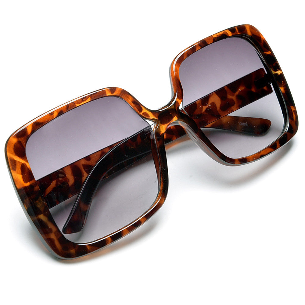 Women's Oversized Square Frame Chic Fashion Sunglasses - Sunglass Spot